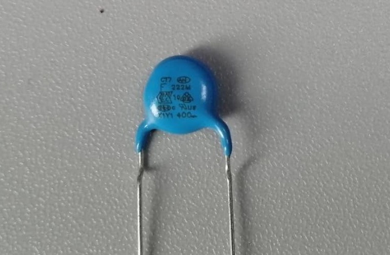 安规陶瓷?sh)容Y5V400V222M